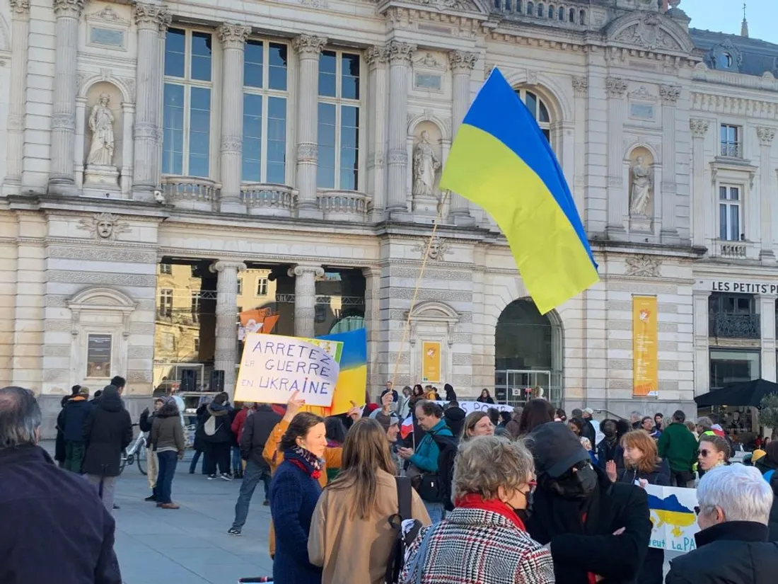 Rassemblement Ukraine Angers_26 02 22_AVC